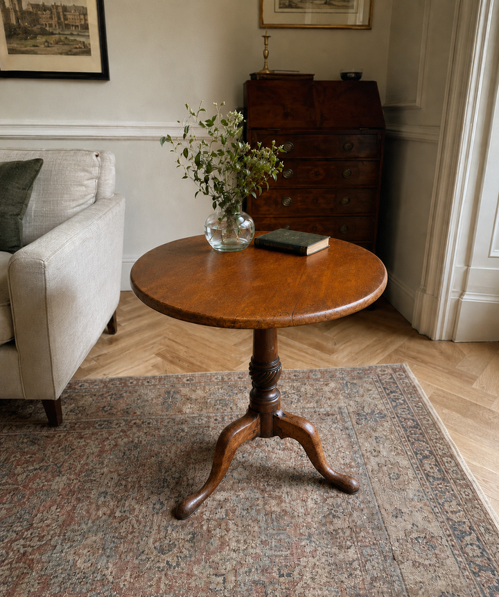 Antique Mahogany Tilt-Top Breakfast Table